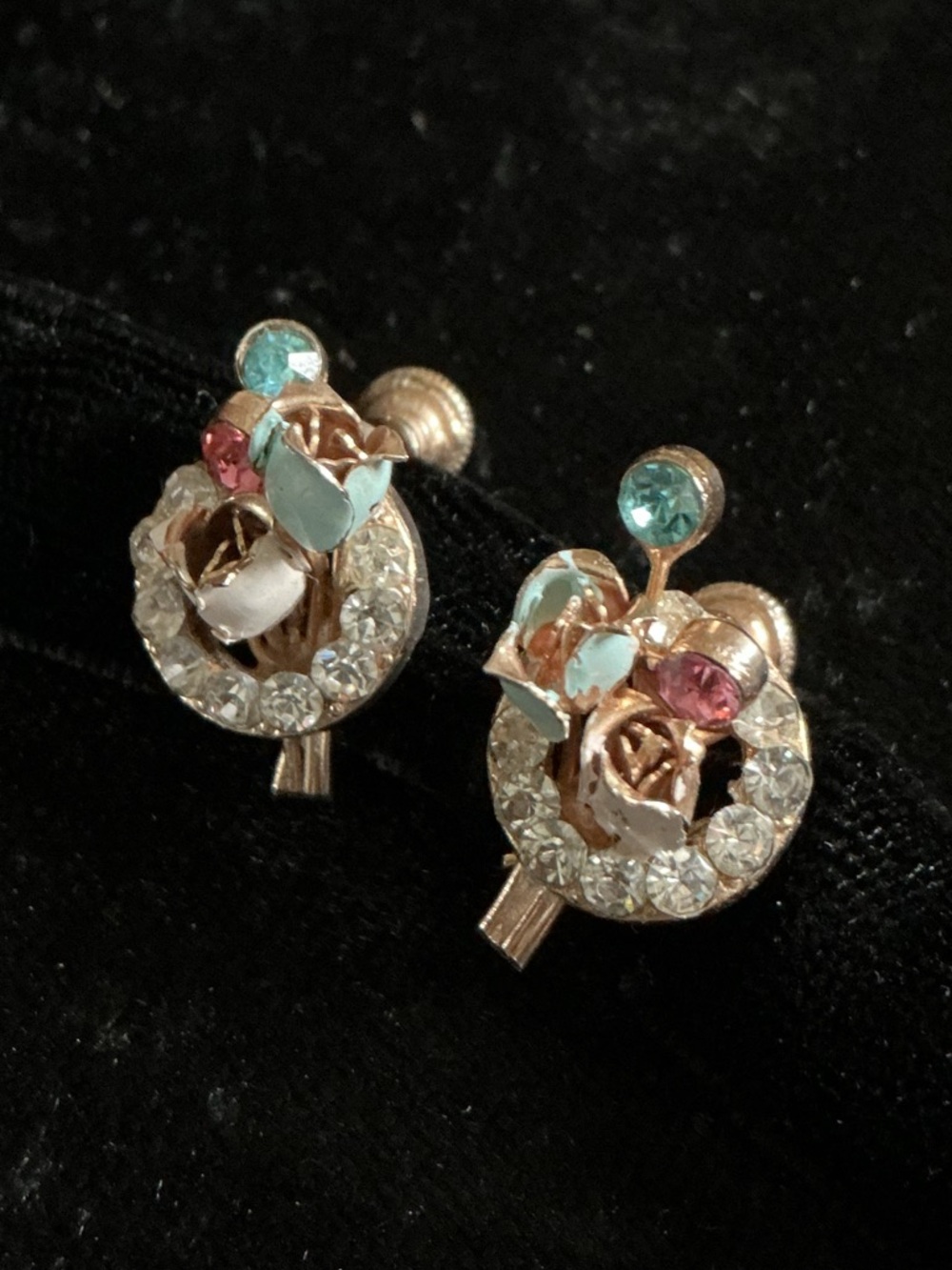 VTG Karu bouquet earrings